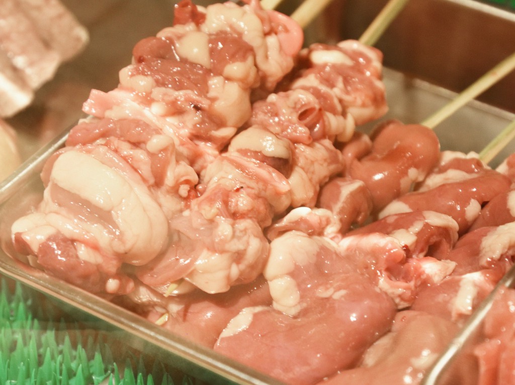 ひと口ごとに深まる旨み「丹波赤どり」