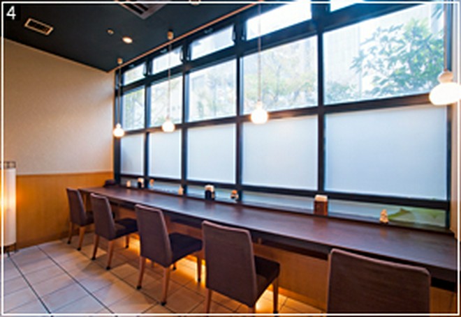 カウンター席がある