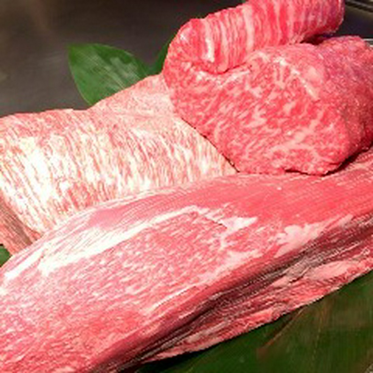 日本最高峰品質【鹿児島黒牛】