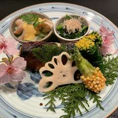 おふたりの特別な夜を寛ぎの個室で…