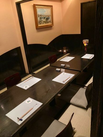 落ち着きとぬくもりの空間で、至福の時間はいかがですか？