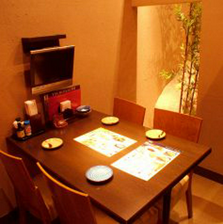 TV付きテーブル個室・TV付き掘り炬燵個室など多数あり