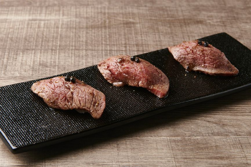 至福の握り カンボジア産粒生胡椒のせ