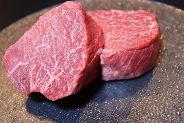 焼肉赤身にくがとう33895 田町・三田店 田町/三田/焼肉 | ヒトサラ