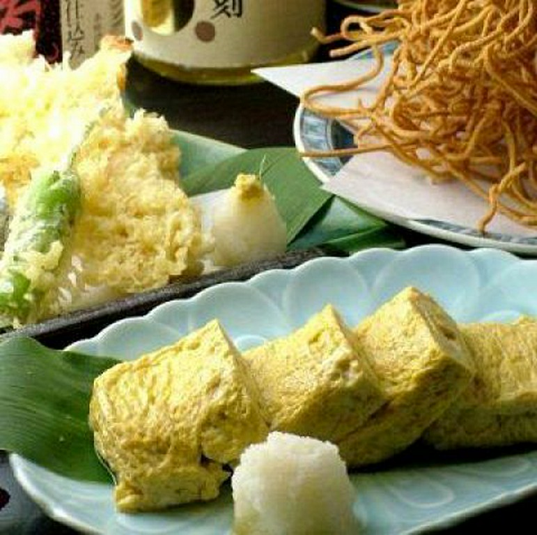 そば店だからの逸品…だし巻玉子焼き