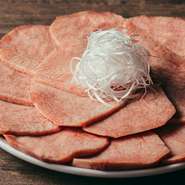 極上肉と和食出身の料理長の絶品料理