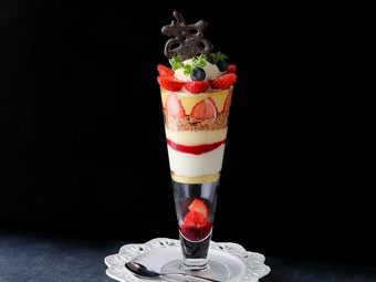 夜パフェ　ルージュ・ルージュ