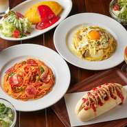 『ナポリタン』『カルボナーラ』など、気分で選べるランチセットはサラダ・ドリンク付き。自家製のパフェやケーキなどのデザートランチもあります。空間を贅沢に使いいつもと違うランチタイムをご提供しております。