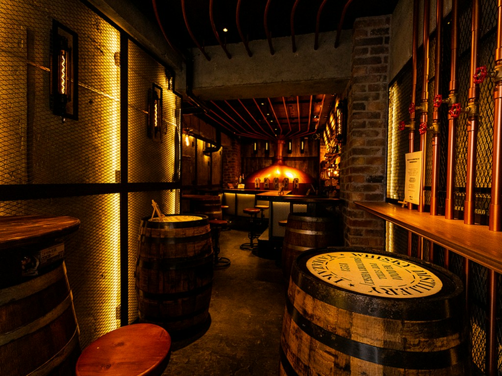 クラフトビール工房 新宿エール 新宿東口 歌舞伎町 ビアバー ネット予約可 ヒトサラ