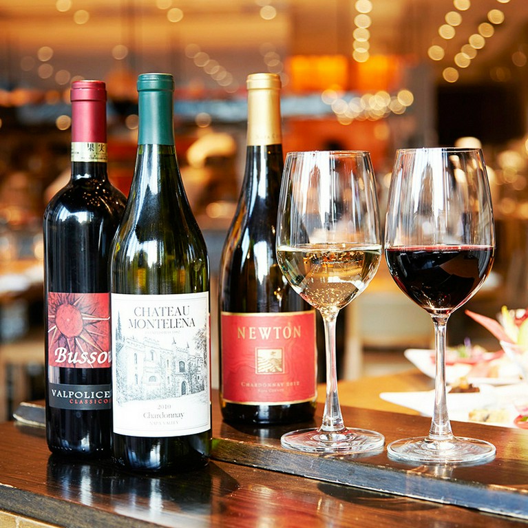 デートでの利用に最適な料理とドリンクの数々