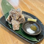 牛タンの『サガリ』を柔らかく煮込み、唐揚げにしました。