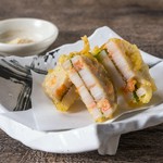 明太子の塩味とピリッとした辛み、レンコンのサクサク感が天ぷらで一つにまとまった逸品♪