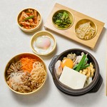 純豆富とハーフビビンバ定食