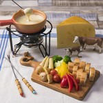 （きたあかり、ヤングコーン、ブロッコリー、パプリカ、ミニトマト、バゲット）