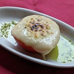 チーズはラクレットチーズ！炙ります！