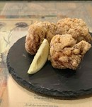 人気断トツ1位！カナダ産の馬肉のユッケ。自家製ダレが絶品です！