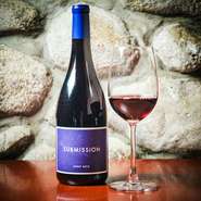 カリフォルニアとピノの魅力。誇り高いフィニッシュが印象的です。