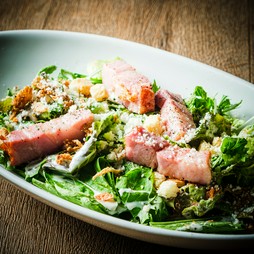 リーズナブルでコスパのよい肉バルのようなメニューをイメージいたしました。３名様からのご案内です