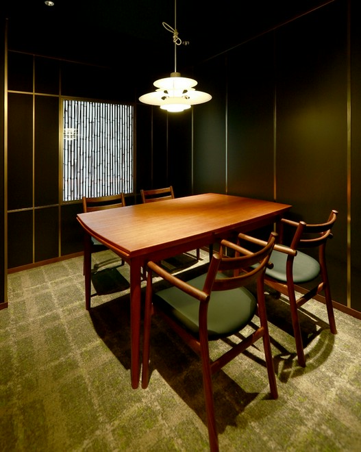 少人数で予約できる個室がある