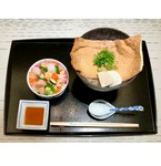 ばらちらしも付く贅沢セット！

【内容】
稲庭うどん・ばらちらし・デザート
※写真はイメージでございます。提供する季節により、内容を変更しご用意しております。ご了承ください。