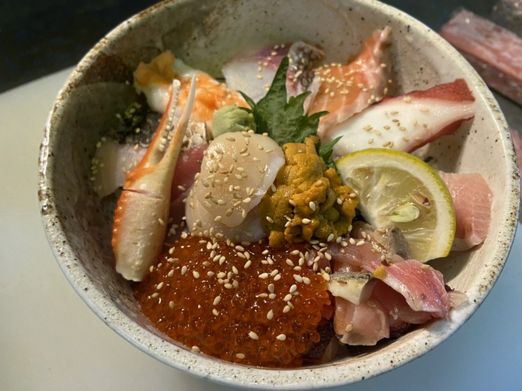 海鮮丼