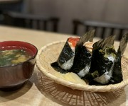 握り飯セット（握り飯２個＋味噌汁＋沢庵）