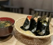 握り飯セット（握り飯3個＋味噌汁＋沢庵）