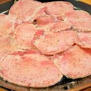 黒毛和牛ならではの柔らかさと甘み　口いっぱいに広がる至福のひと時！