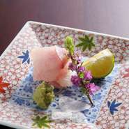 旬の鮮魚を味わえる一皿。新潟ならではの白身の旨さを堪能『白身魚　アラ』