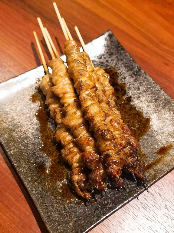 とり皮（塩・タレ）