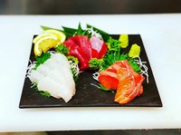 豊洲直送のお刺身を是非