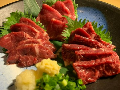 馬刺し3点盛り合わせ