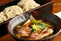 蕎麦と鴨をじっくり満喫『鴨汁せいろ』