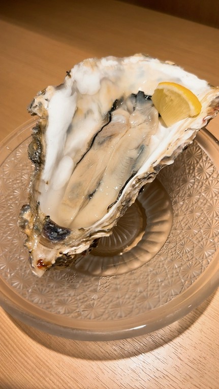 牡蠣(時期により産地が異なります)