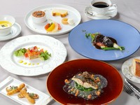 大切な人と優雅に過ごすための食事『ディナー限定コース2種』