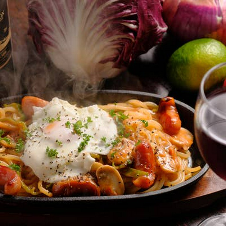 下町の鉄板ナポリタン