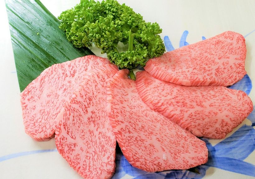 特撰トモサンカク