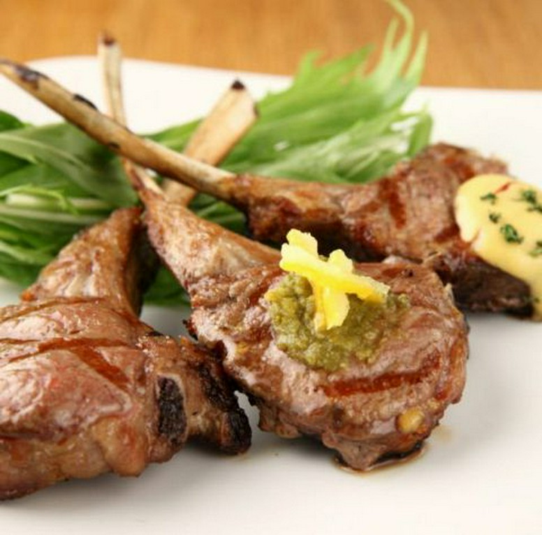 ラムチョップ　レギュラー（クリスマス島の塩＋胡椒）