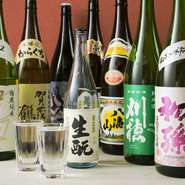 店長が選んだその時期のおすすめ日本酒を用意しております。変わった日本酒や時節に合った日本酒が飲みたい方は是非とも飲んでください。