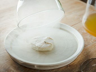 【レストランビオス】時代を懐古させるシェフのスペシャリテ『自家製リコッタ』