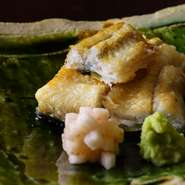 先付4種、椀物、焼物、強肴、〆物、水物。店主「おまかせコース」にてご提供させていただいております。