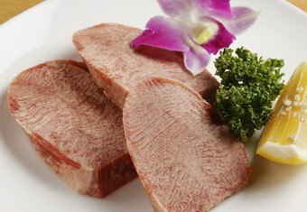 厚切り上タン塩