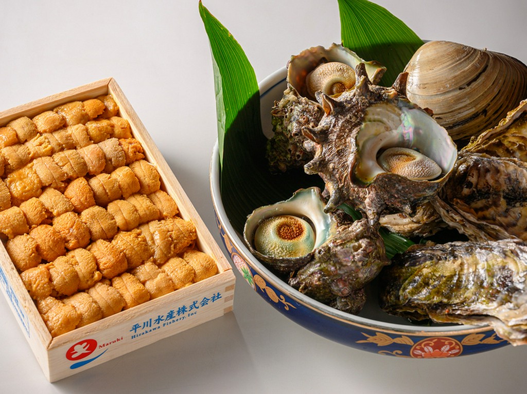 経験が裏付ける大将の目利き。新鮮な魚介を豊洲市場から直送