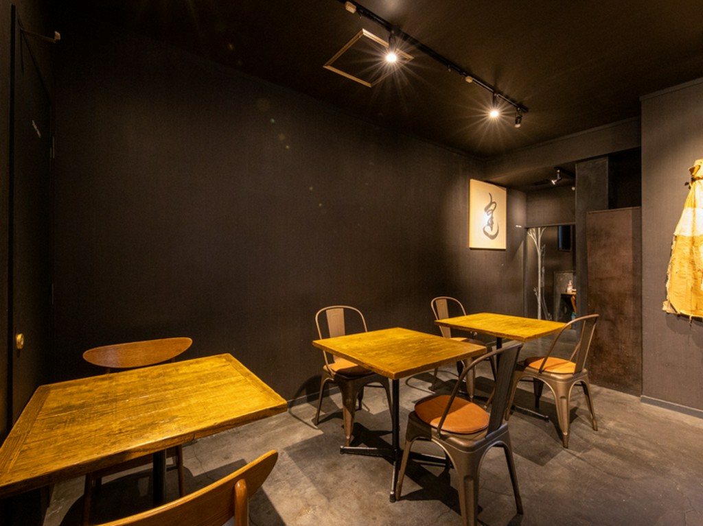 和の空間で繰り広げる、粋な大人の女子会