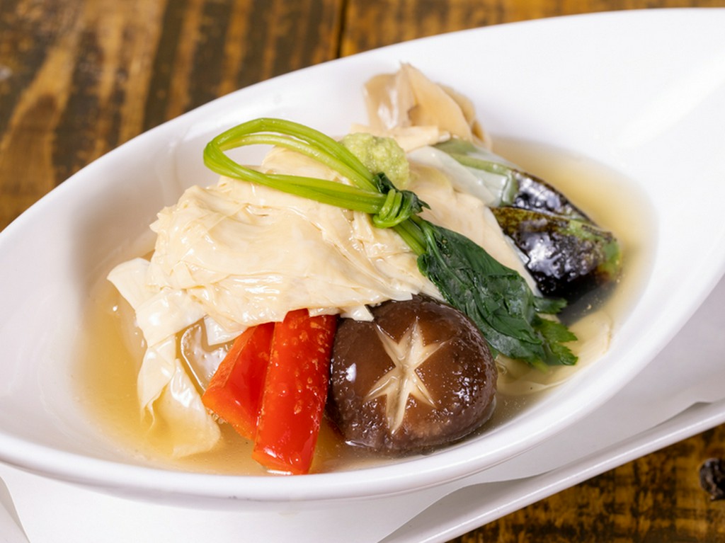 とれたて野菜を中心とした、優しい旬の一品料理