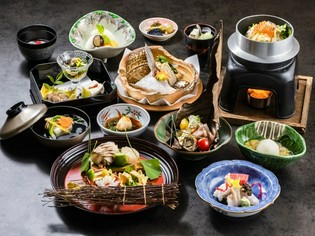 巡る季節を、一品の料理に変えていく「日本料理」