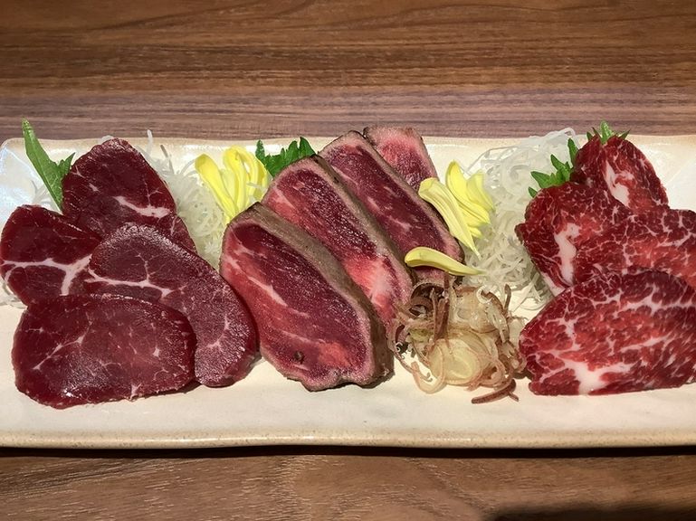 馬刺し3点盛り合わせ