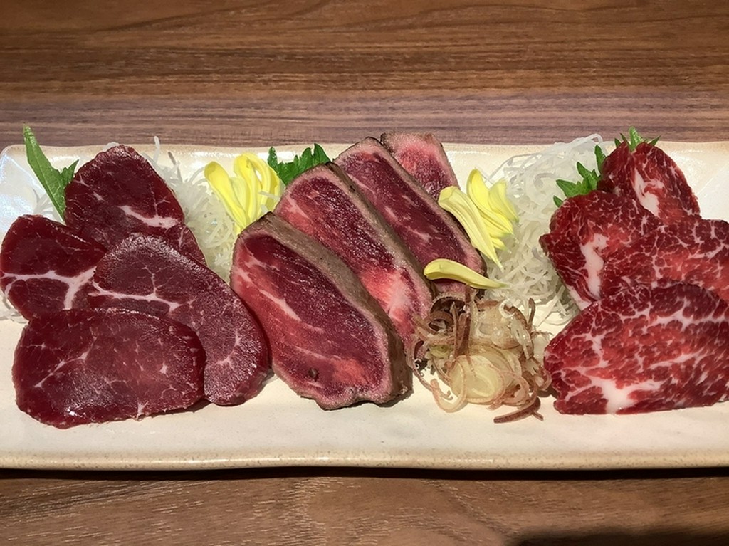 馬刺し3点盛り合わせ