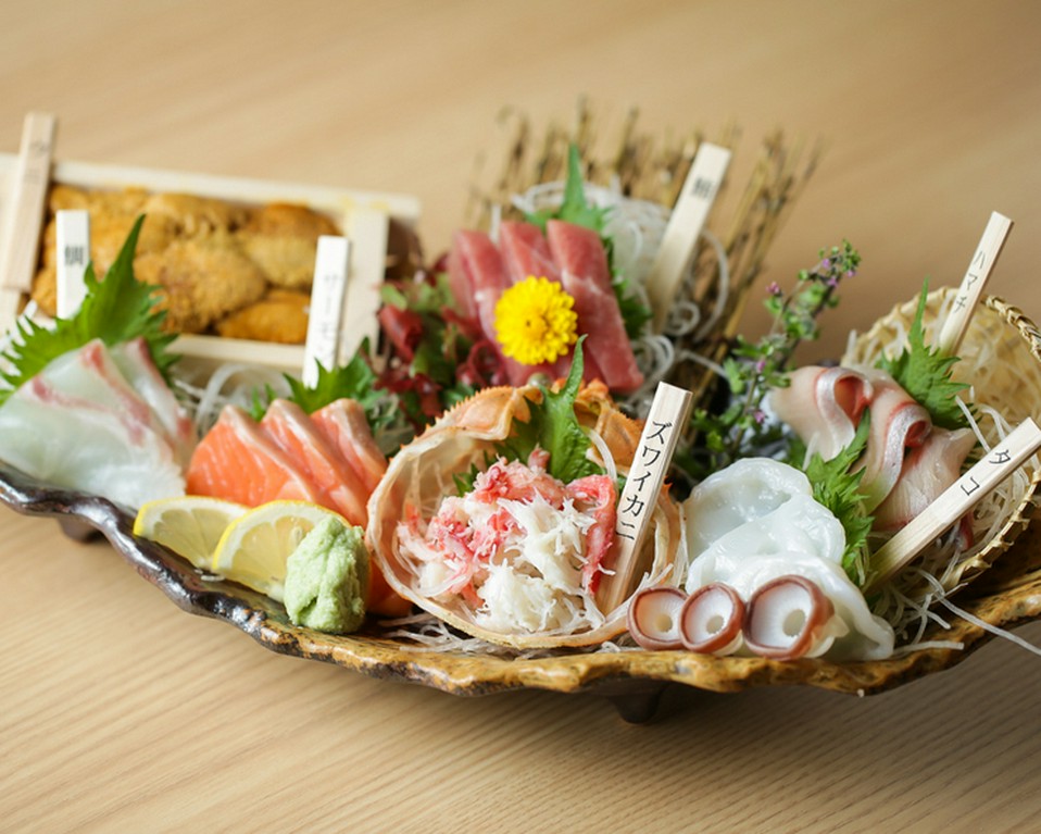 魚然の豪快刺身盛合せ