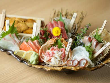 魚然の豪快刺身盛合せ